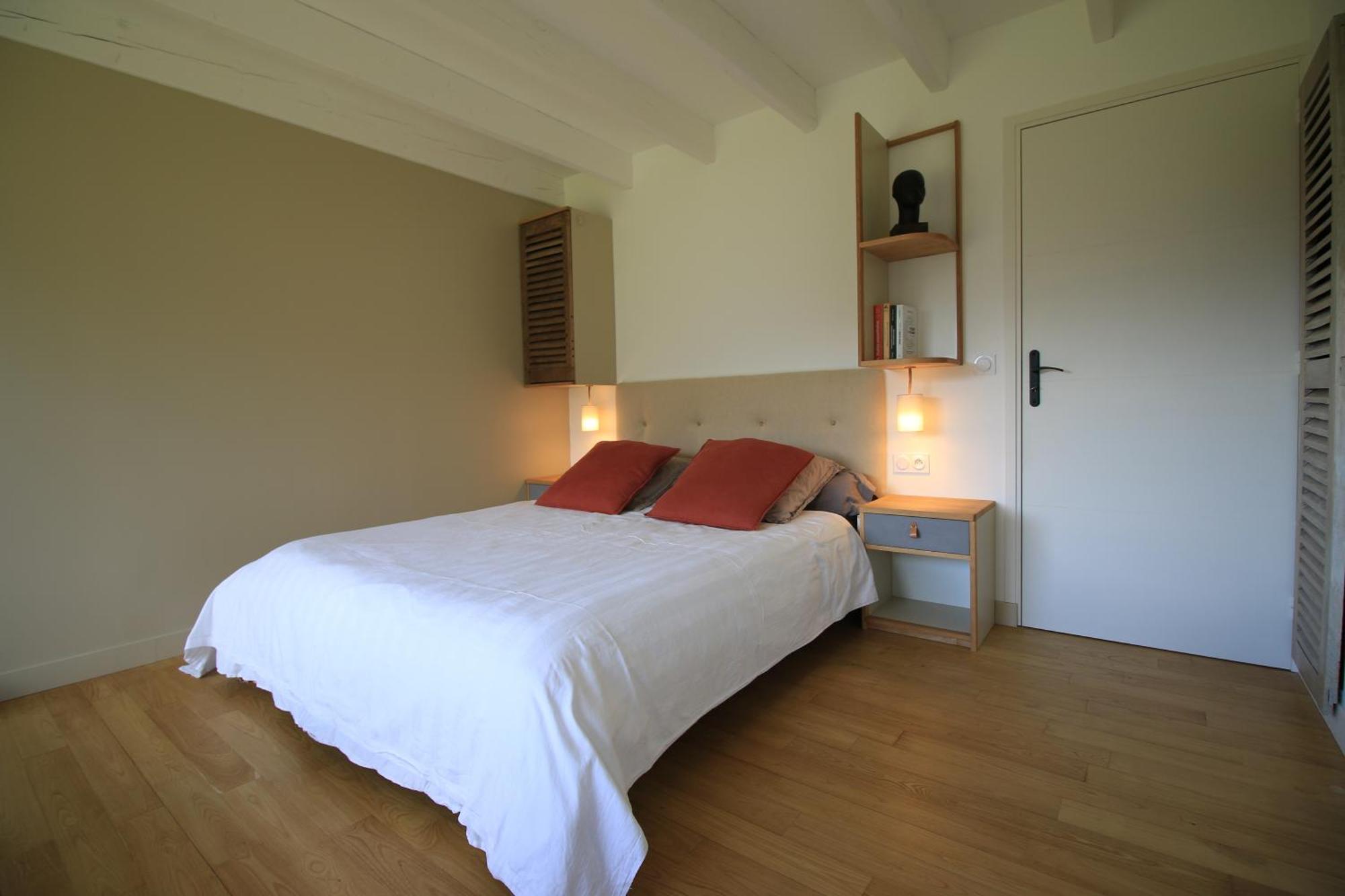 Aux Logis De Fonfroide Chez Mylene & David Bed & Breakfast Marcoles Exterior photo